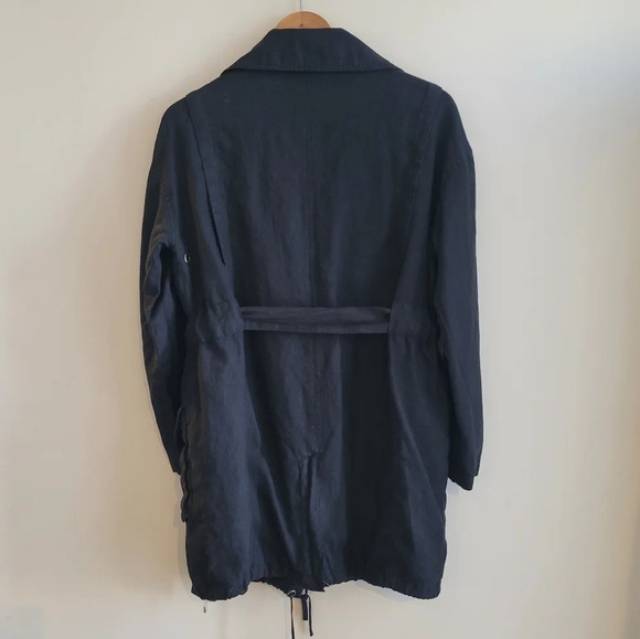 Aritzia Community Lightweight Jacket  With Organic Linen - Picture 3 of 16